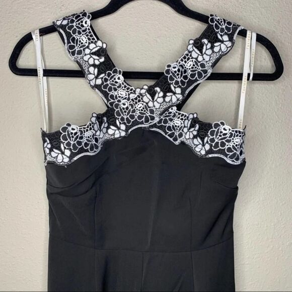 Foxiedox Black Sarah Wide Leg Floral Lace Halter Jumpsuit size XS NWT new - Picture 5 of 9